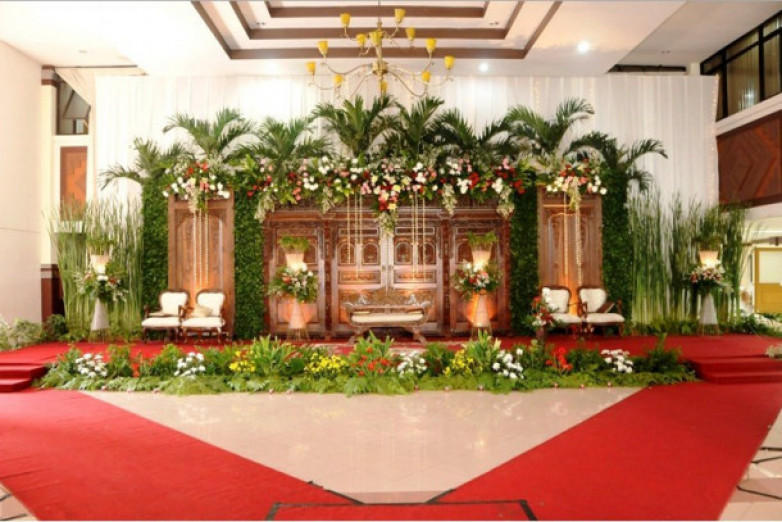 dekorasi pernikahan Tajinan Malang